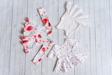 Load image into Gallery viewer, Sweetheart Peplum Top: Dainty Dot
